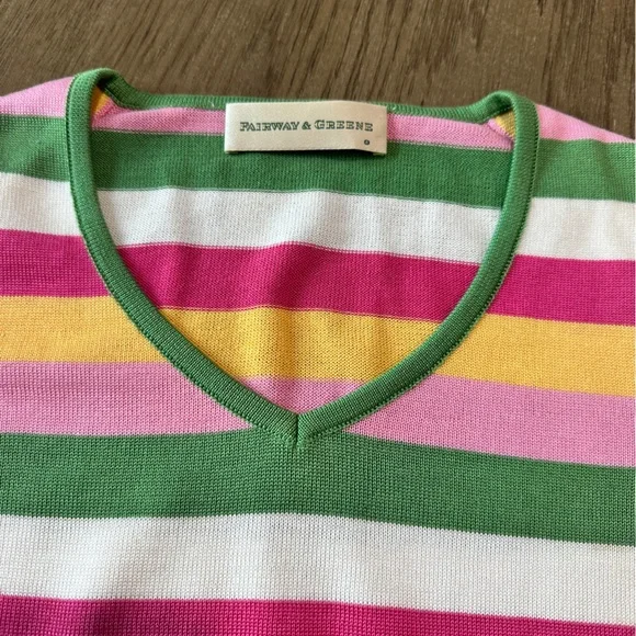 Fairway & Greene Women’s Striped V-Neck Sweater Size Medium - Picture 4 of 8